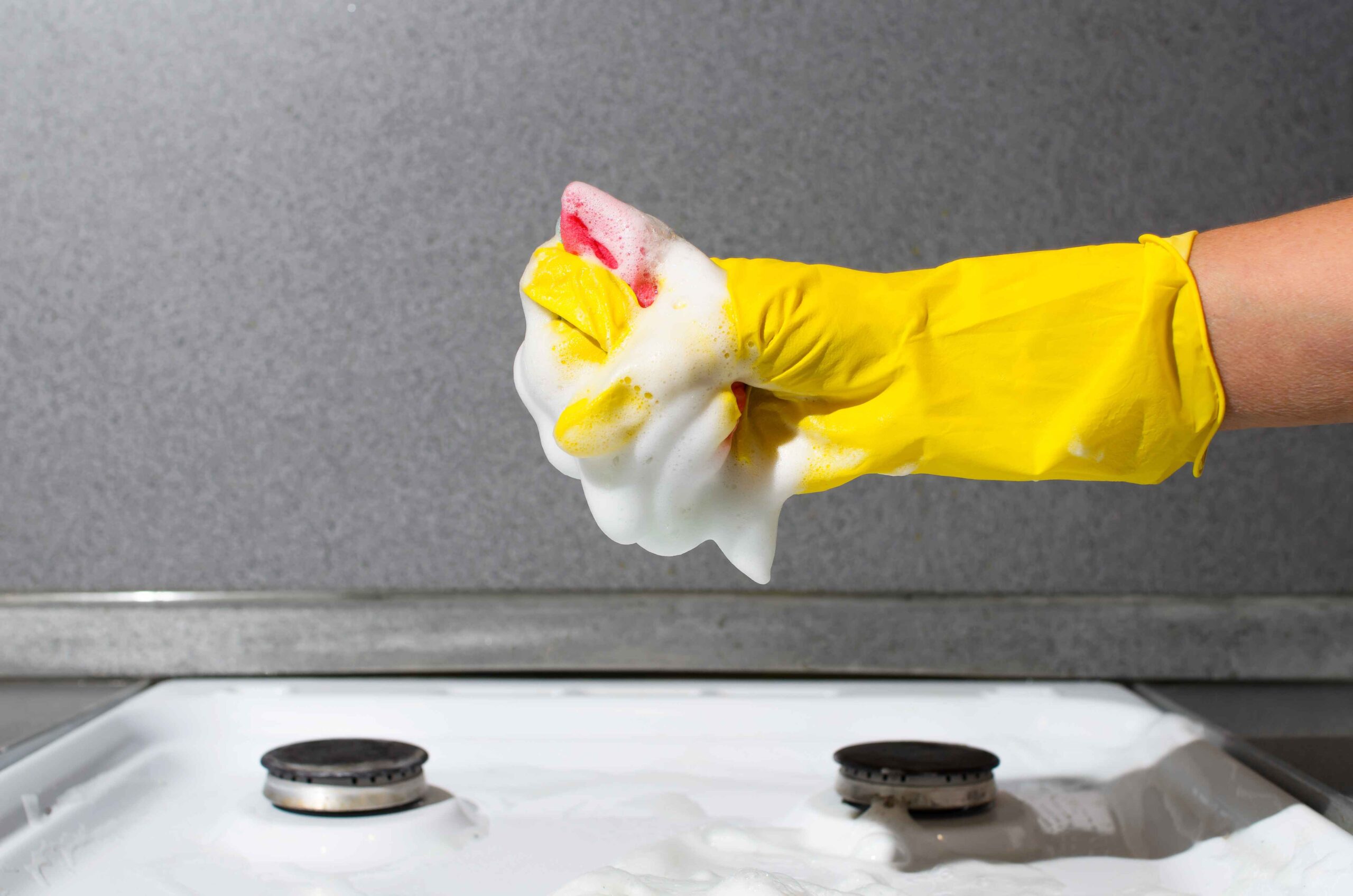 vecteezy_woman-s-hand-in-glove-cleaning-gas-stove-woman-squeezes_41154972 (1) vecteezy_woman-s-hand-in-glove-cleaning-gas-stove-woman-squeezes_41154972 (1)